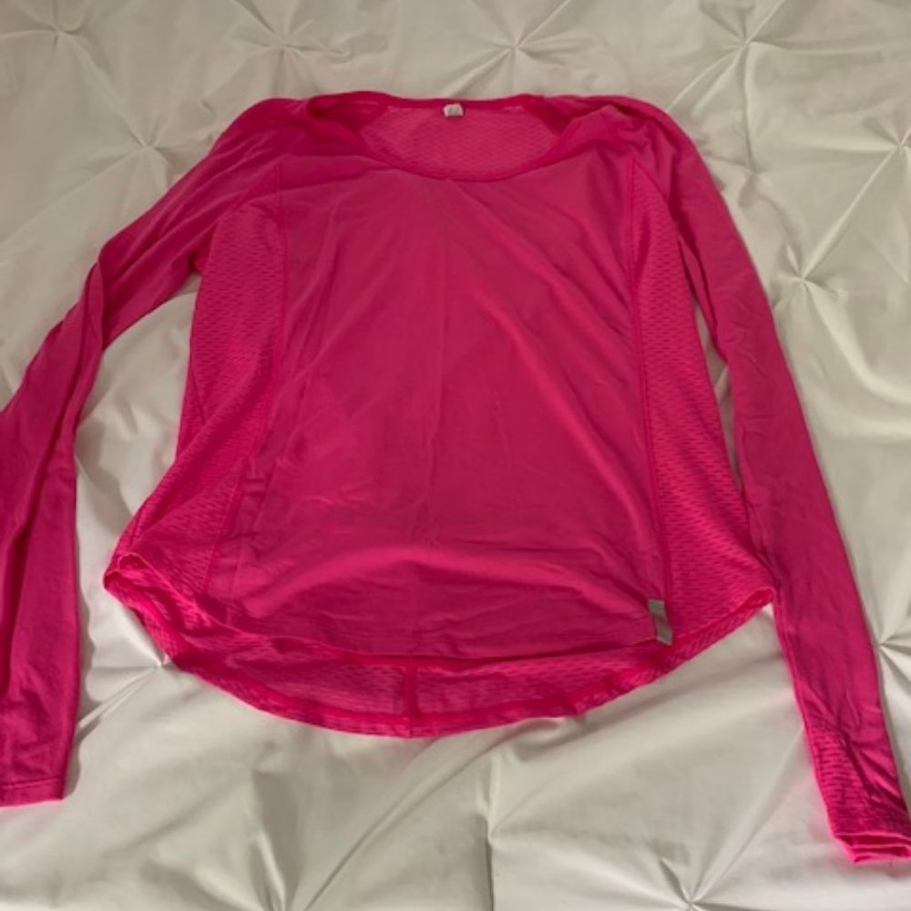 Long sleeve pink running top size M/L